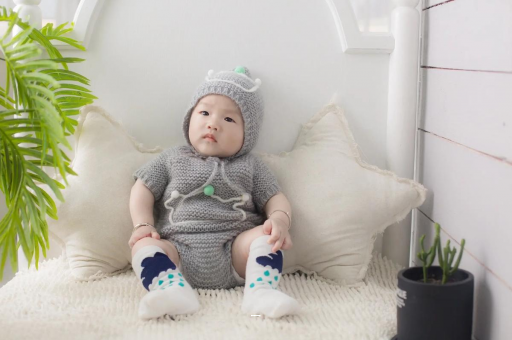 万宁孕妇肚子最下边缘疼